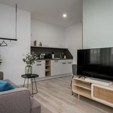 Bright: Studio For 2 - Center - Kitchen * Lippstadt