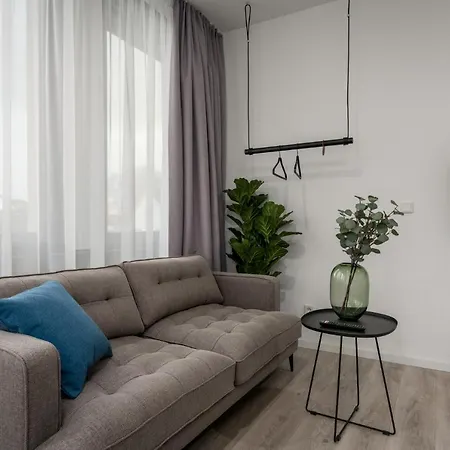 Apartment Bright: Studio For 2 - Center - Kitchen *